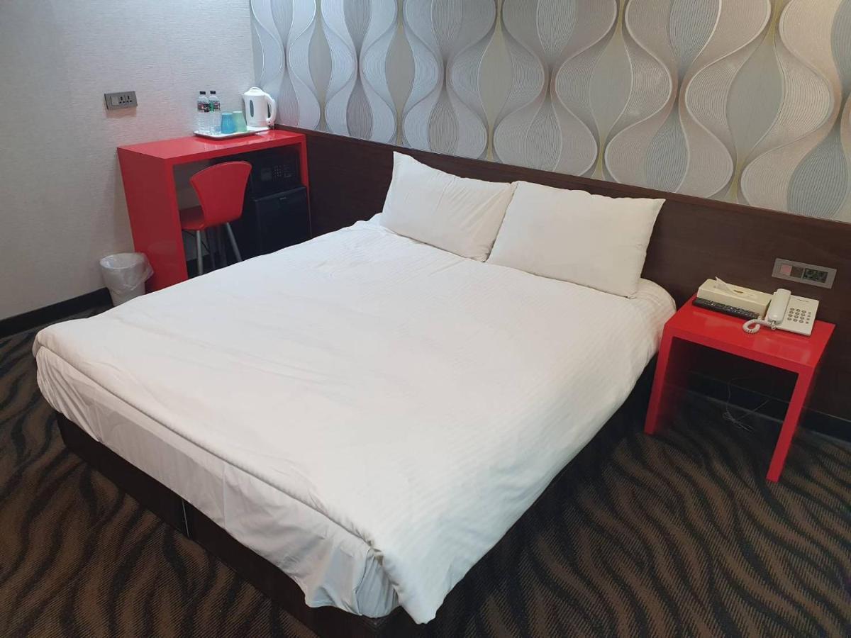 Funny Ximen Hotel Taipei Exterior photo
