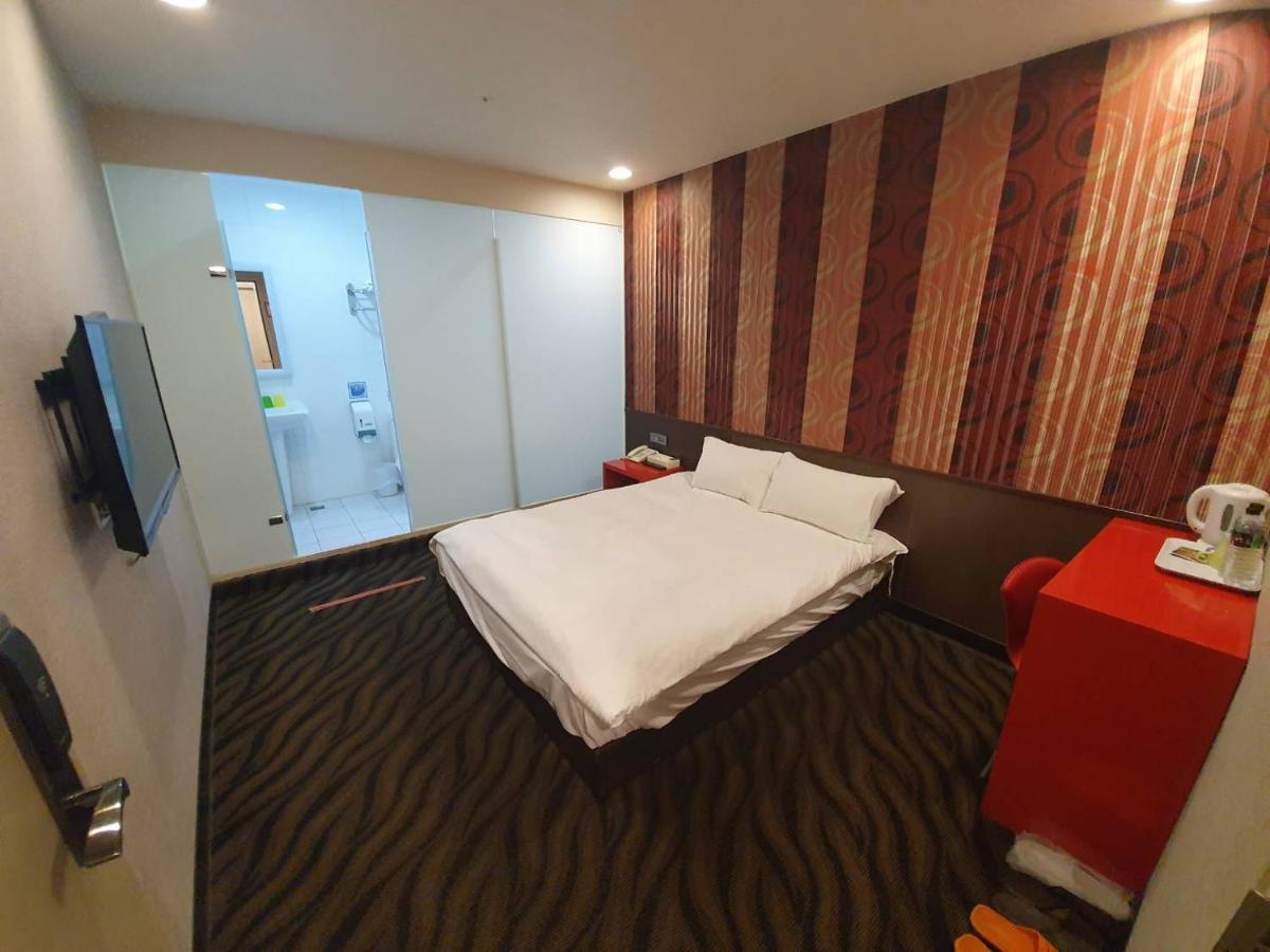 Funny Ximen Hotel Taipei Exterior photo