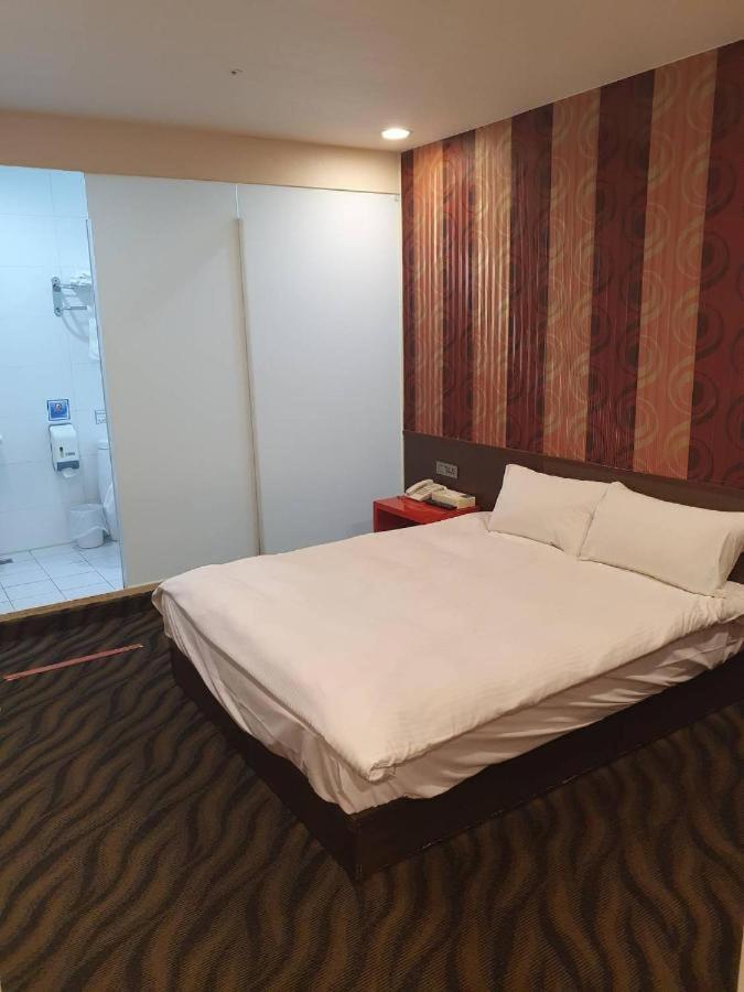 Funny Ximen Hotel Taipei Exterior photo